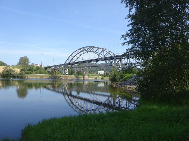 Fra Lunde Campinglangs kanalen til Lunde sentrum