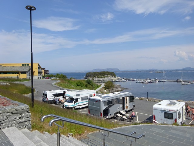 Rong bobilparkering