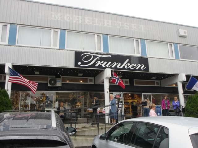 Trunken Store