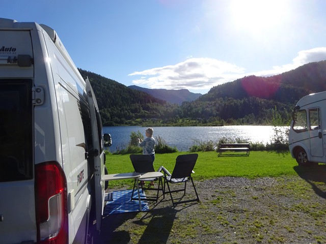 Kviteseid bobilparkering