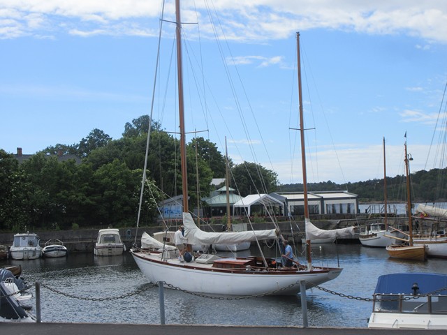 Larvik sm�b�thavn