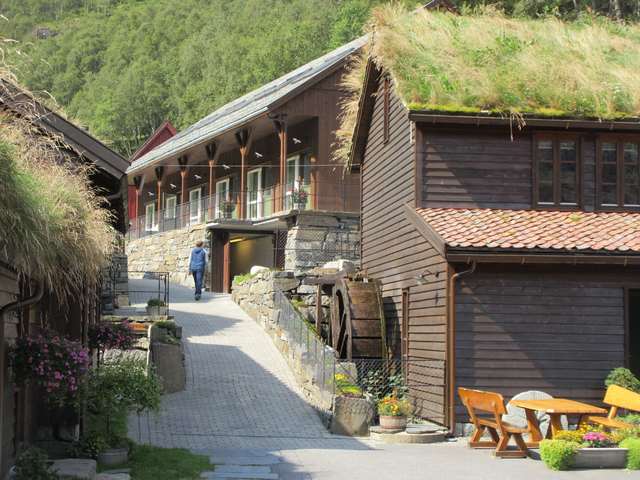 Byrkjedalstunet