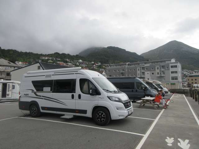 M�l�y bobilparkering