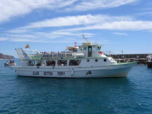 Glass bottom ferry fra Puerto Rico til Mogan