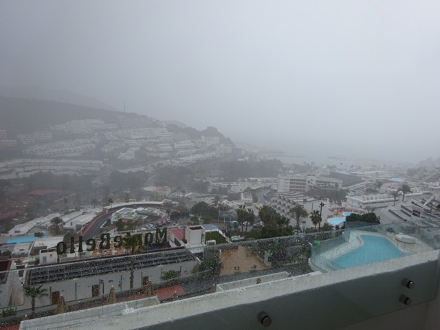 Varsel om regn og vind