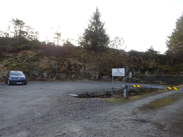 Parkering ved Burmavegen
