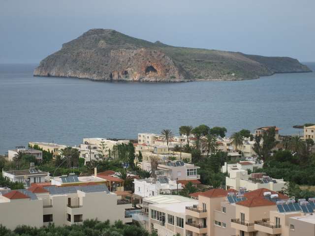 platanias