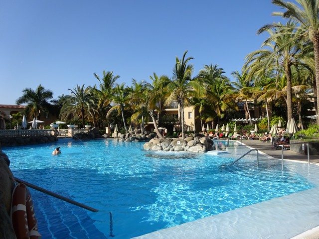 Bassenget p� Palm Oasis